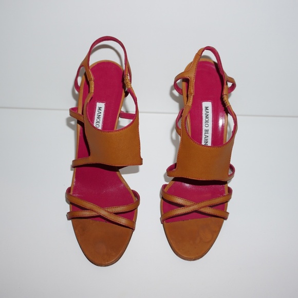 Manolo Blahnik Brown Leather Sandal with Heel - Picture 2 of 6